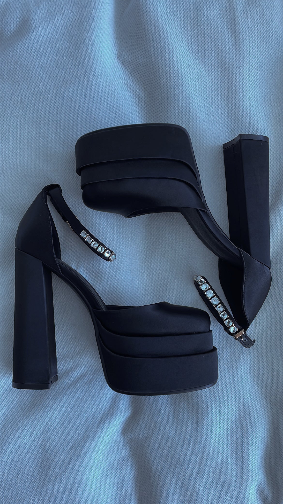 Heelie™️ - Super Modern High Block Heels
