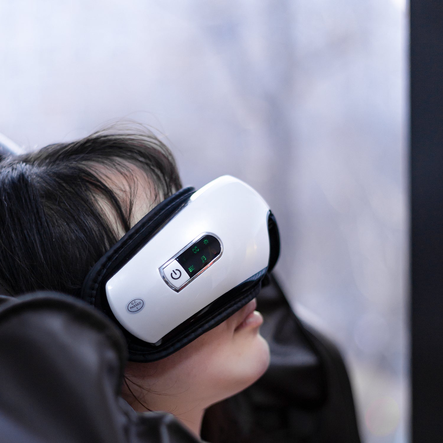 Eyelinic™️ - Smart Eye Massager